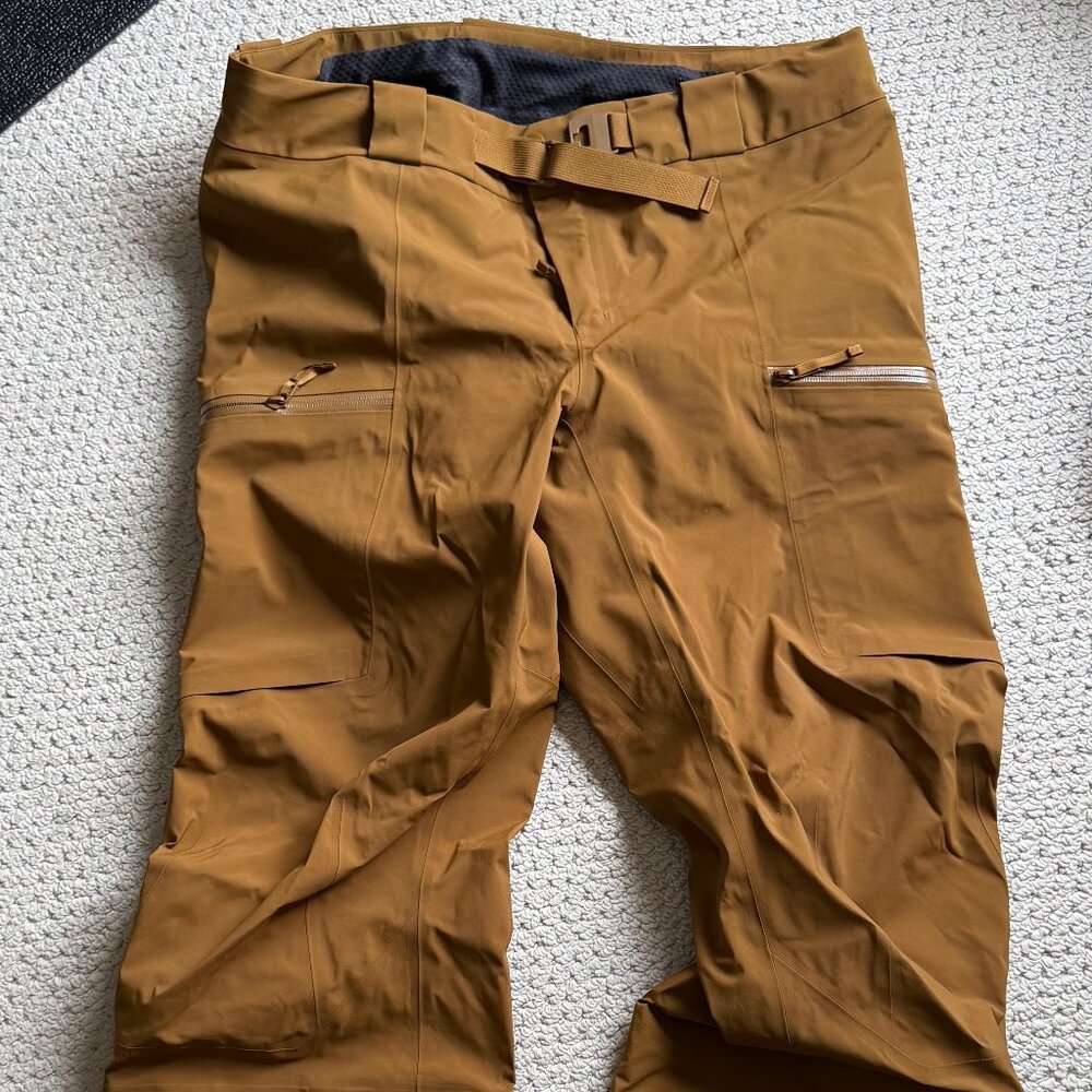 Arc’teryx Sabre Pant – Men’s Large Short – Relic – Ski / Snowboard – Like New